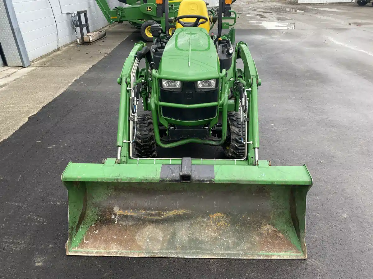 2019 John Deere 1025R 7