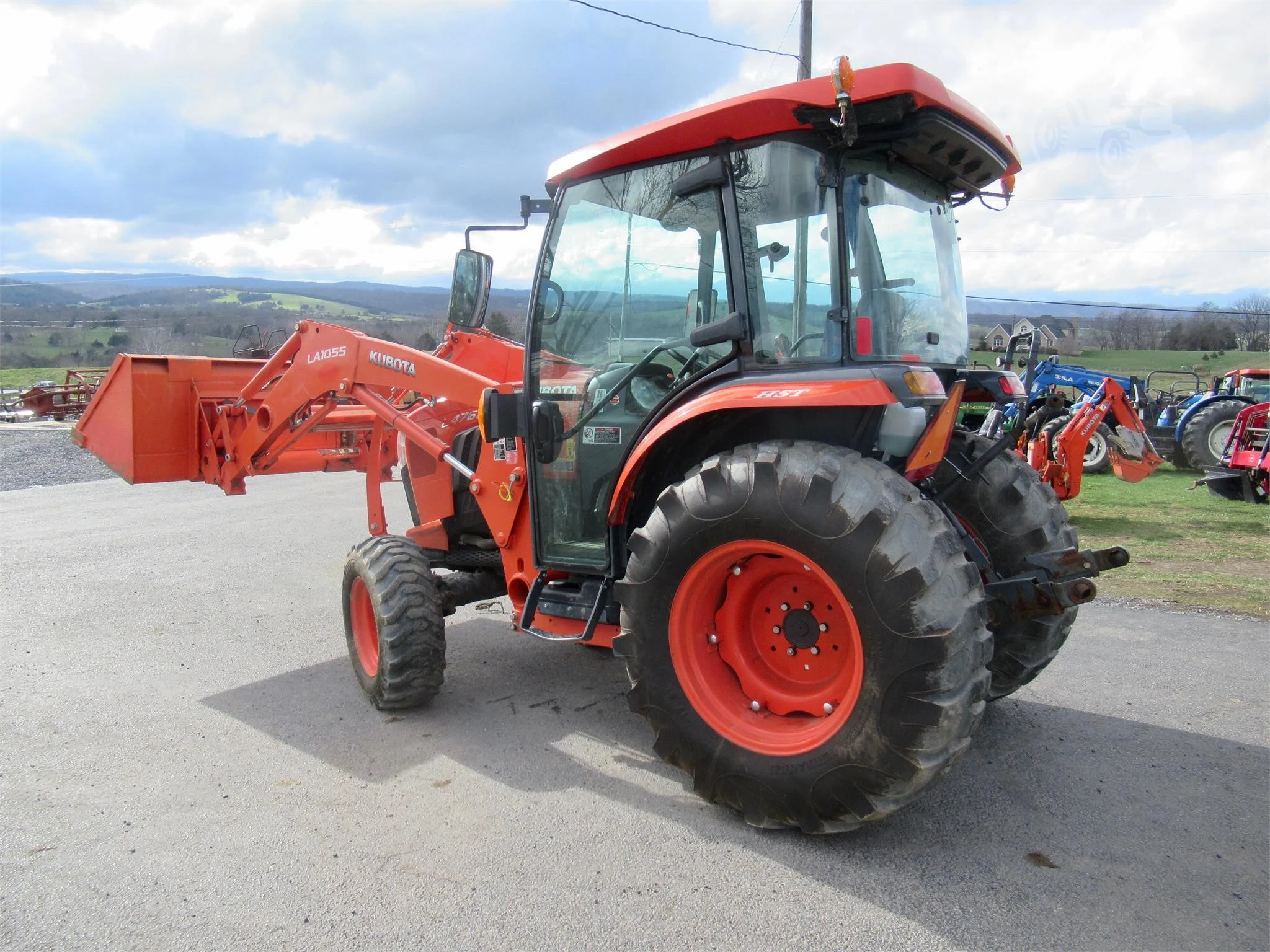 Kubota L4760D - 2014 1