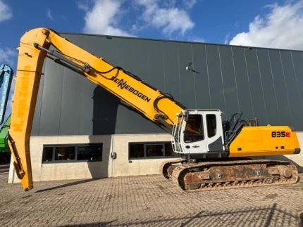 Sennebogen 835R D-Series – Manipulateur de matériaux sur chenilles