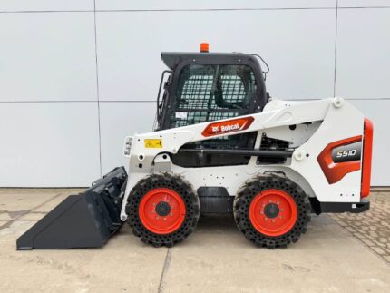 Bobcat S510 – Chargeuse compacte à pneus avec cabine fermée et climatisation – 2026