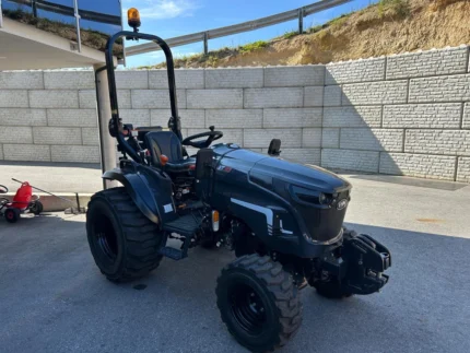 Diversen VHM VT30 – Tracteur compact 26 ch – Modèle 2026